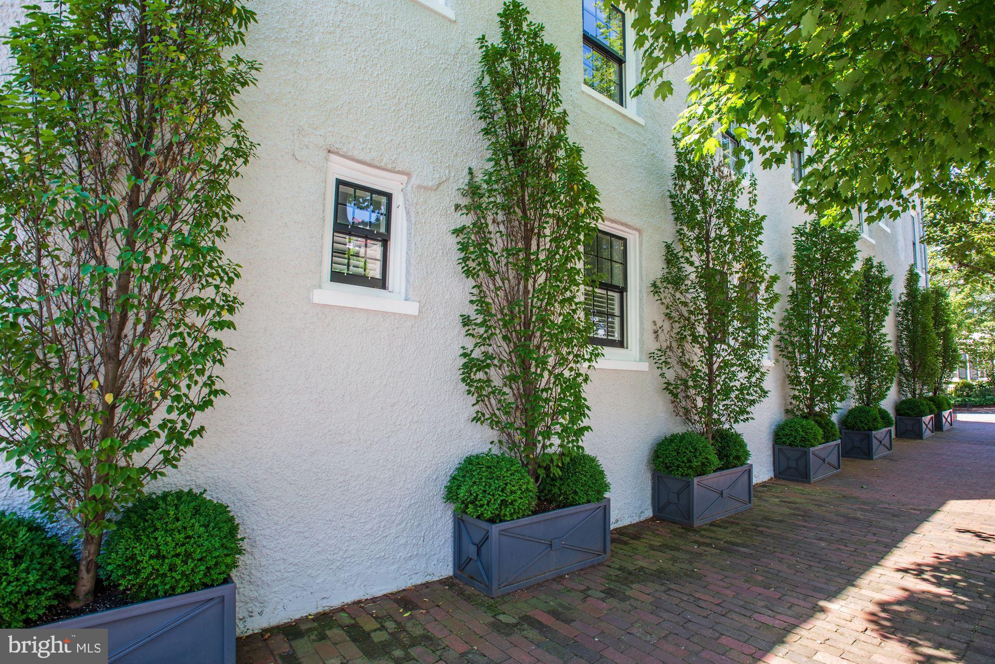 GEORGETOWN - Residential