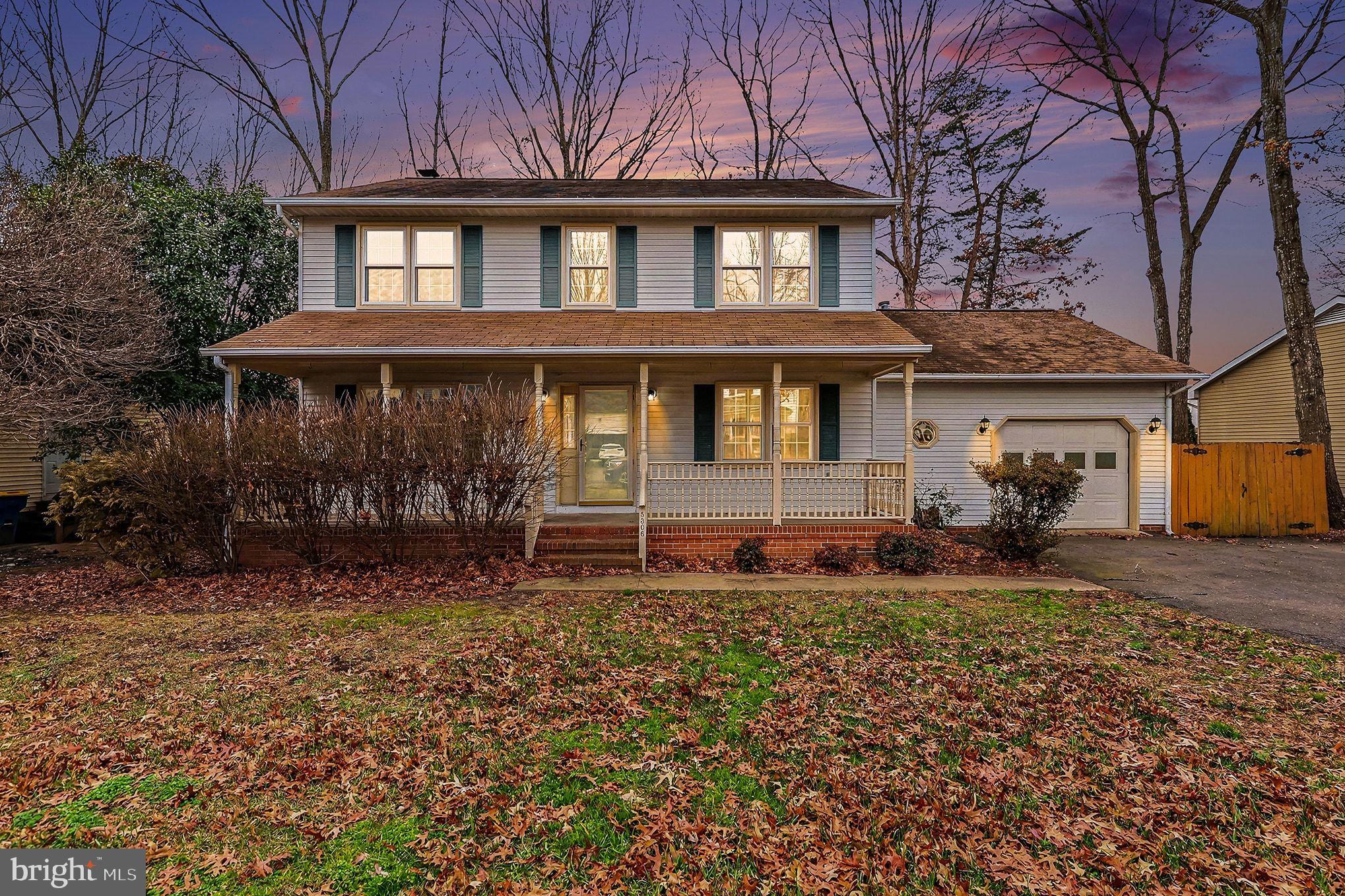 5306 LEAVELLS CROSSING DRIVE