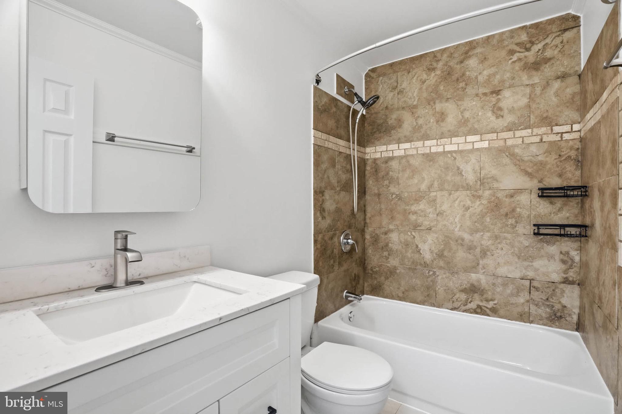 WHISPERING WOODS - Residential Lease