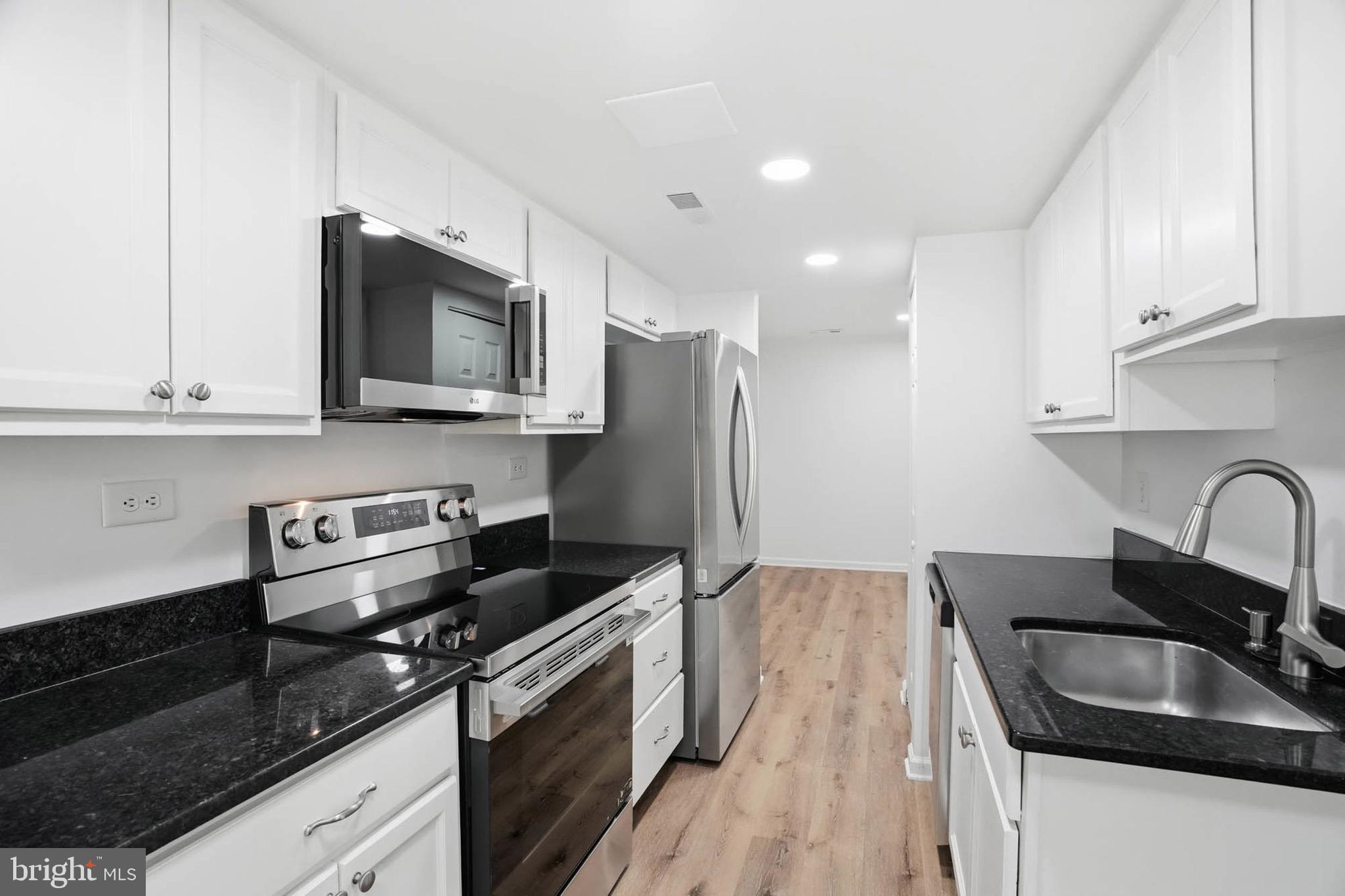 WHISPERING WOODS - Residential Lease