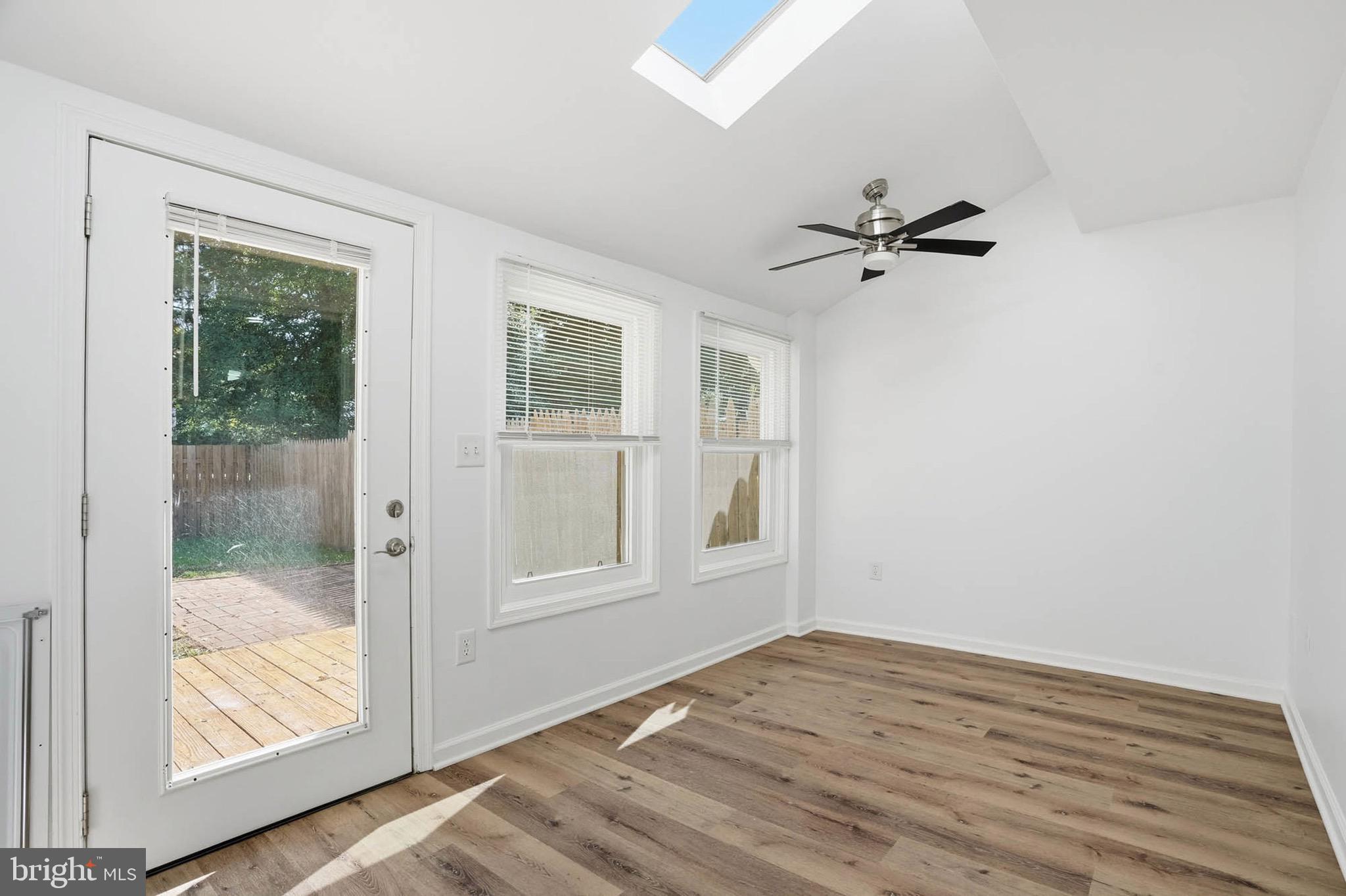 WHISPERING WOODS - Residential Lease