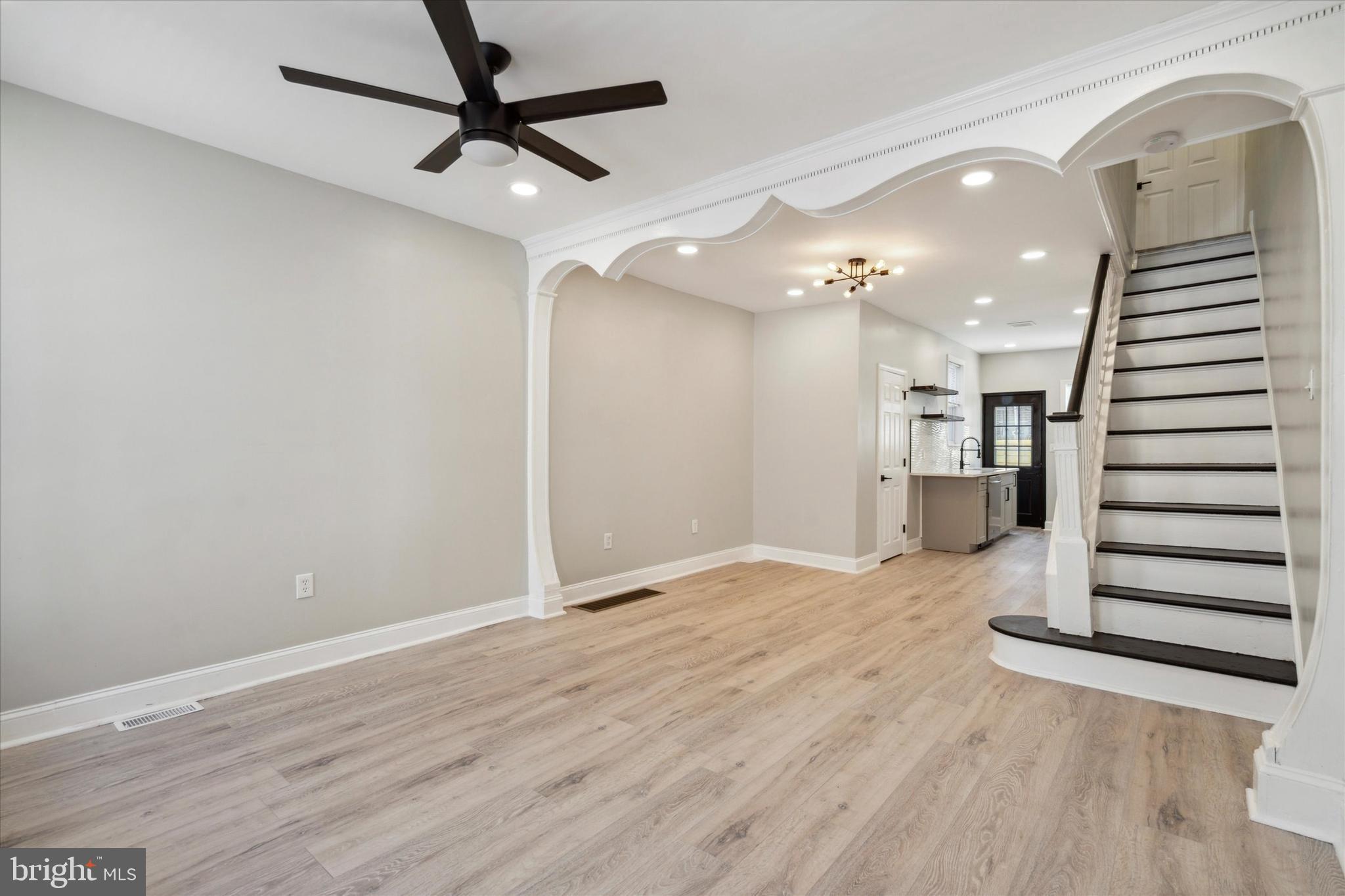 POINT BREEZE - Residential Lease