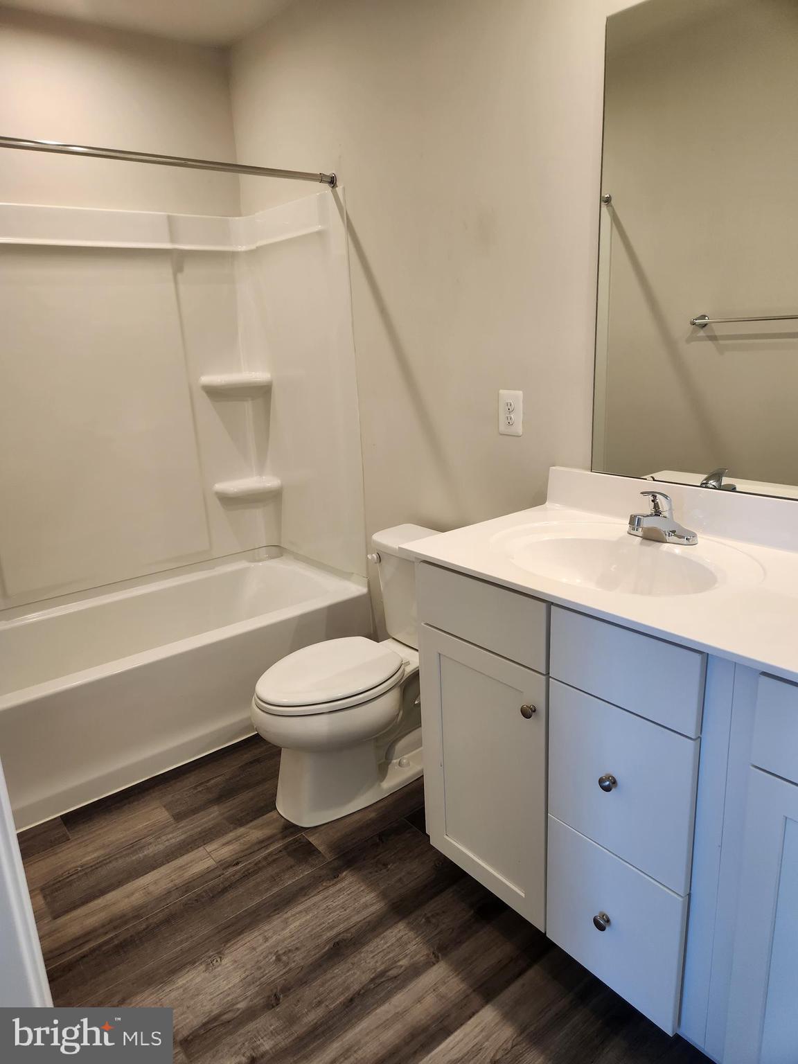 CARDINAL POINTE - Residential Lease