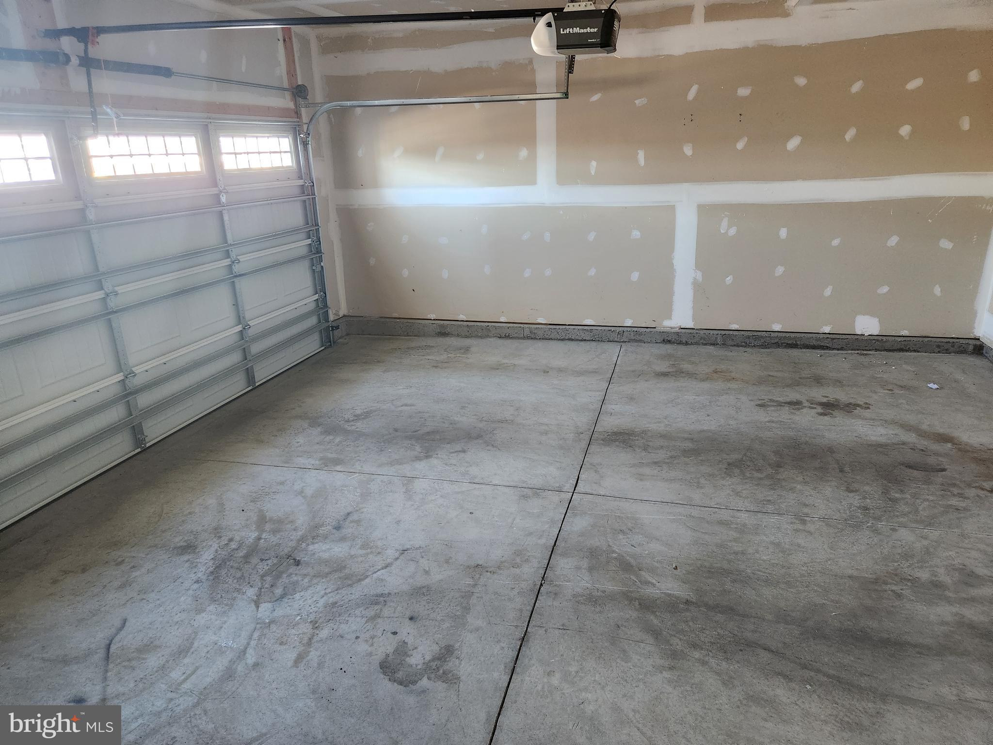 CARDINAL POINTE - Residential Lease