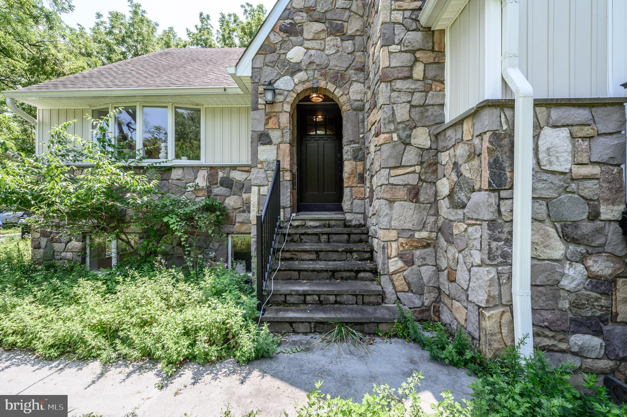 596 KEEFE ROAD