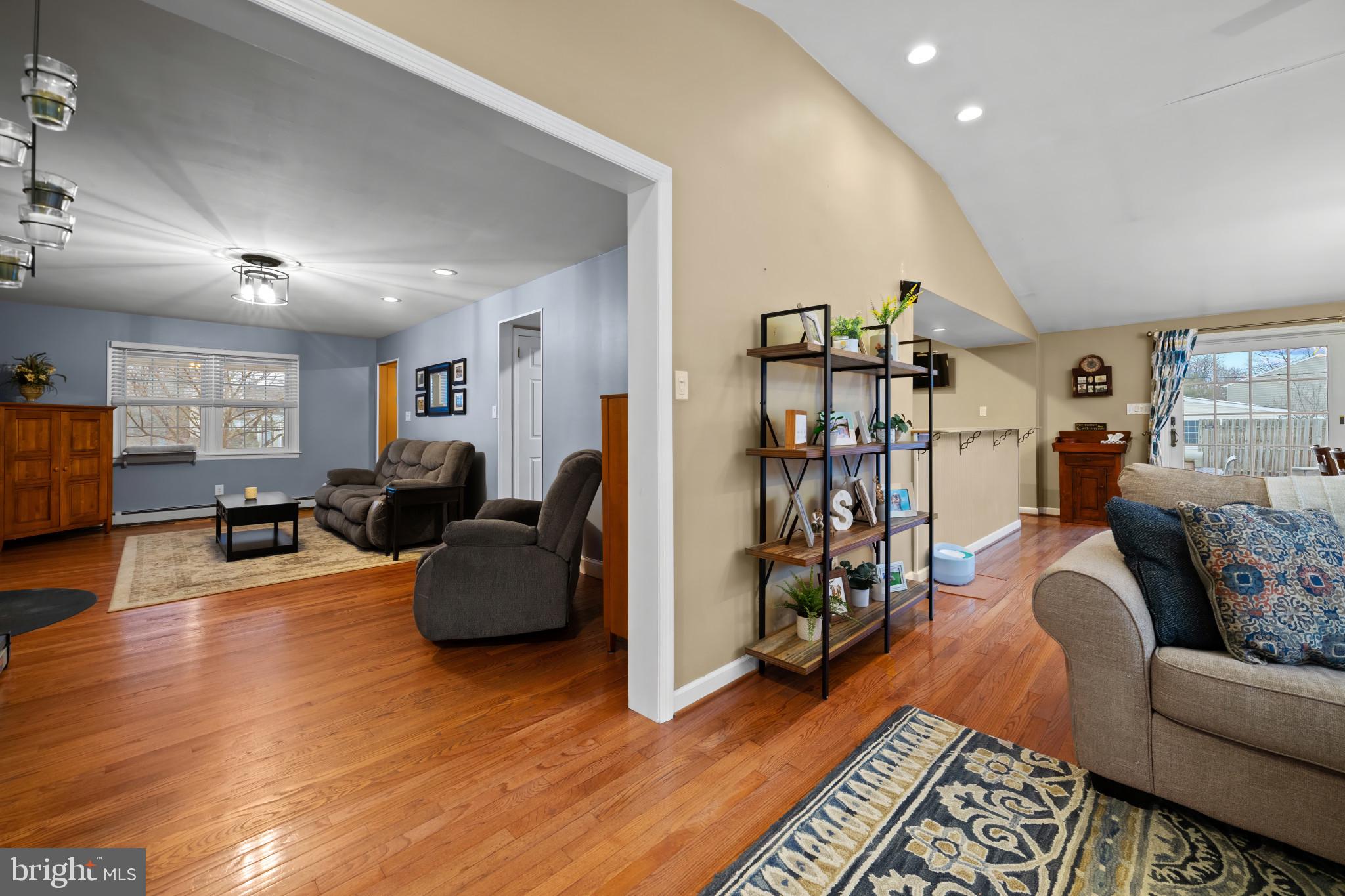 HAMPTON CROSSING - Residential