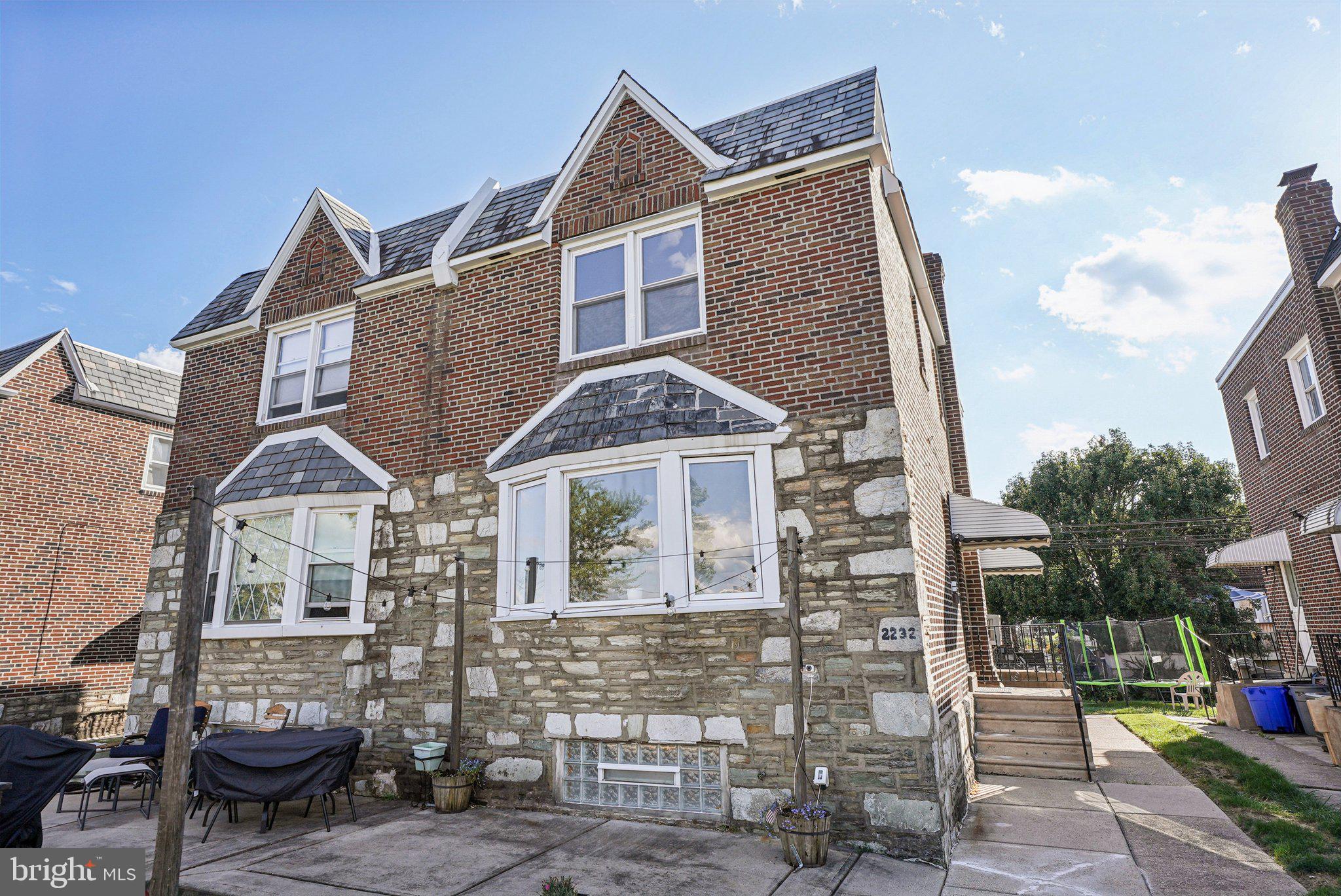 RHAWNHURST - Residential