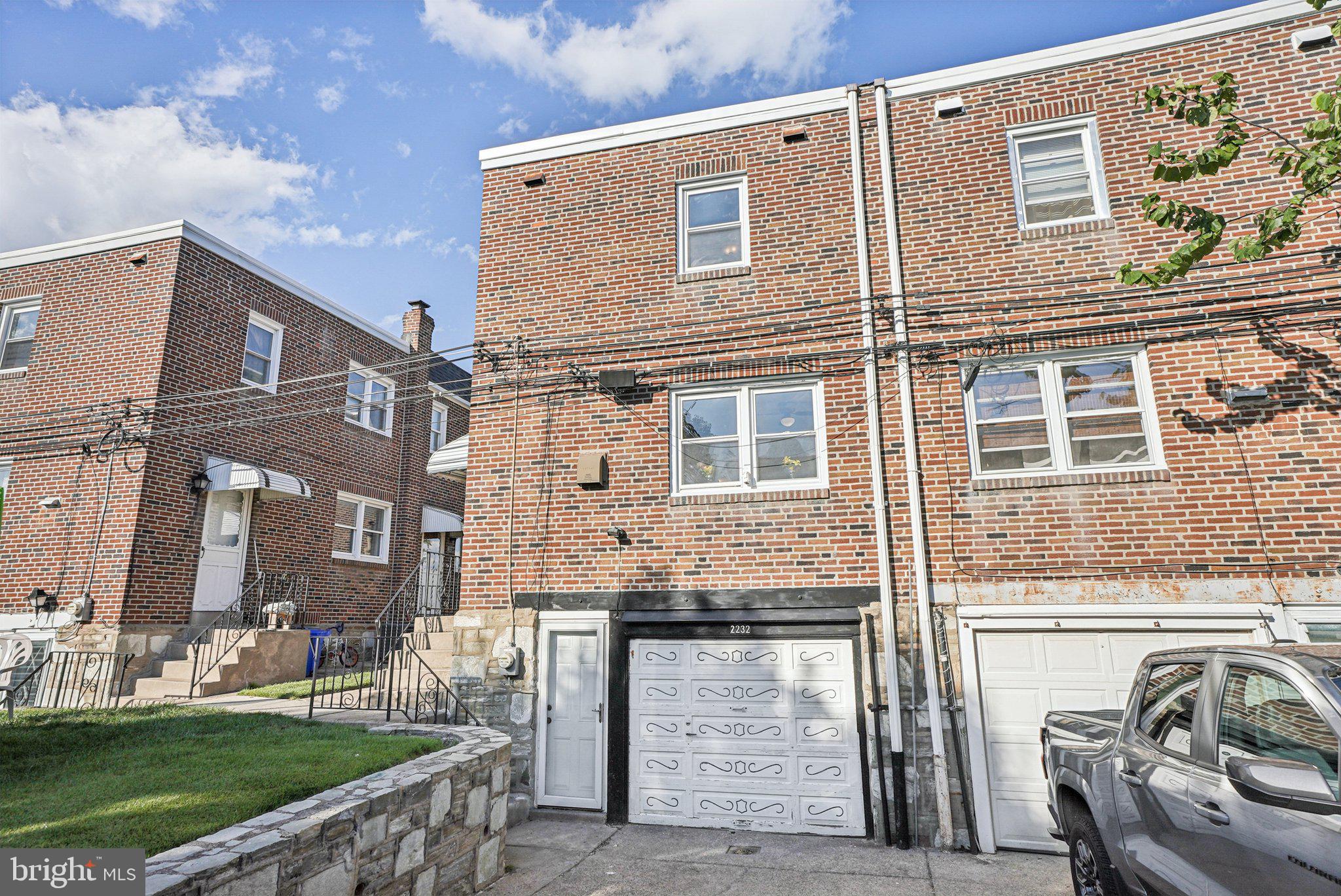 RHAWNHURST - Residential