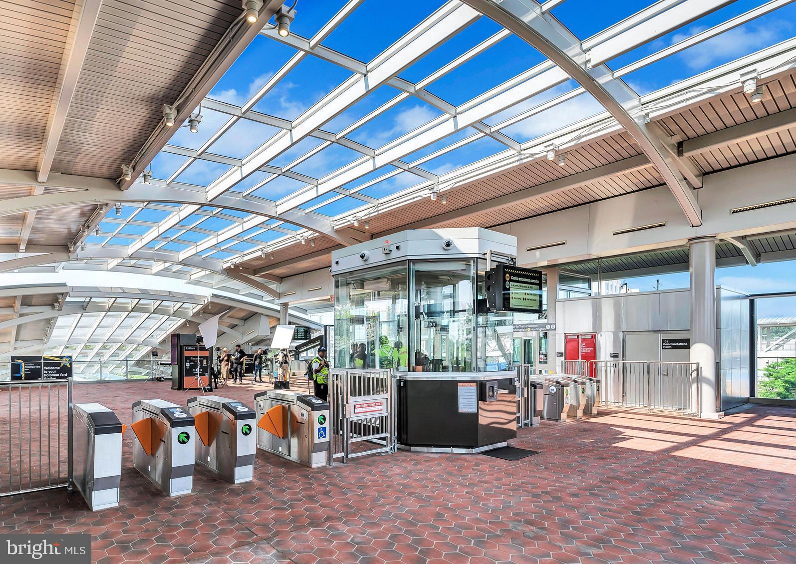 POTOMAC GREENS - Residential