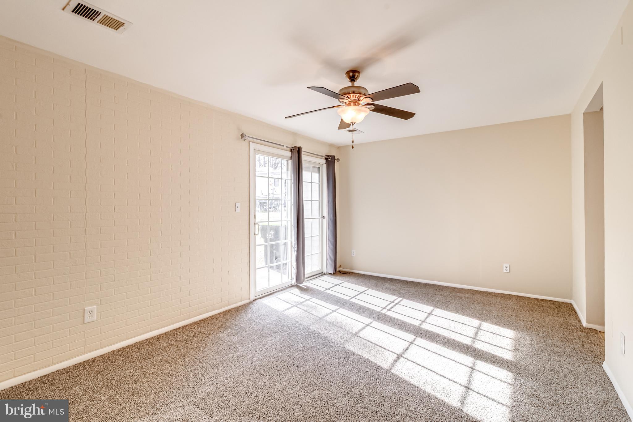 EDGEWATER VILLAGE - Residential