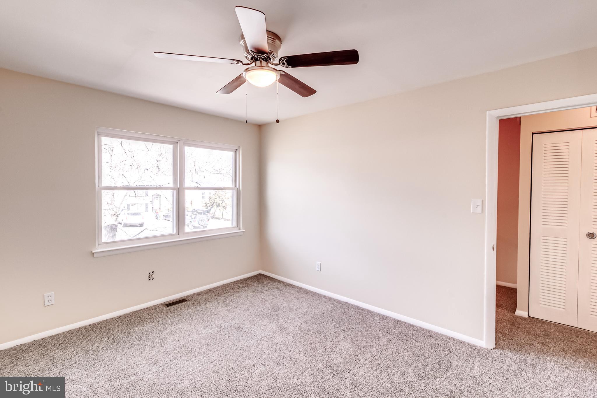 EDGEWATER VILLAGE - Residential