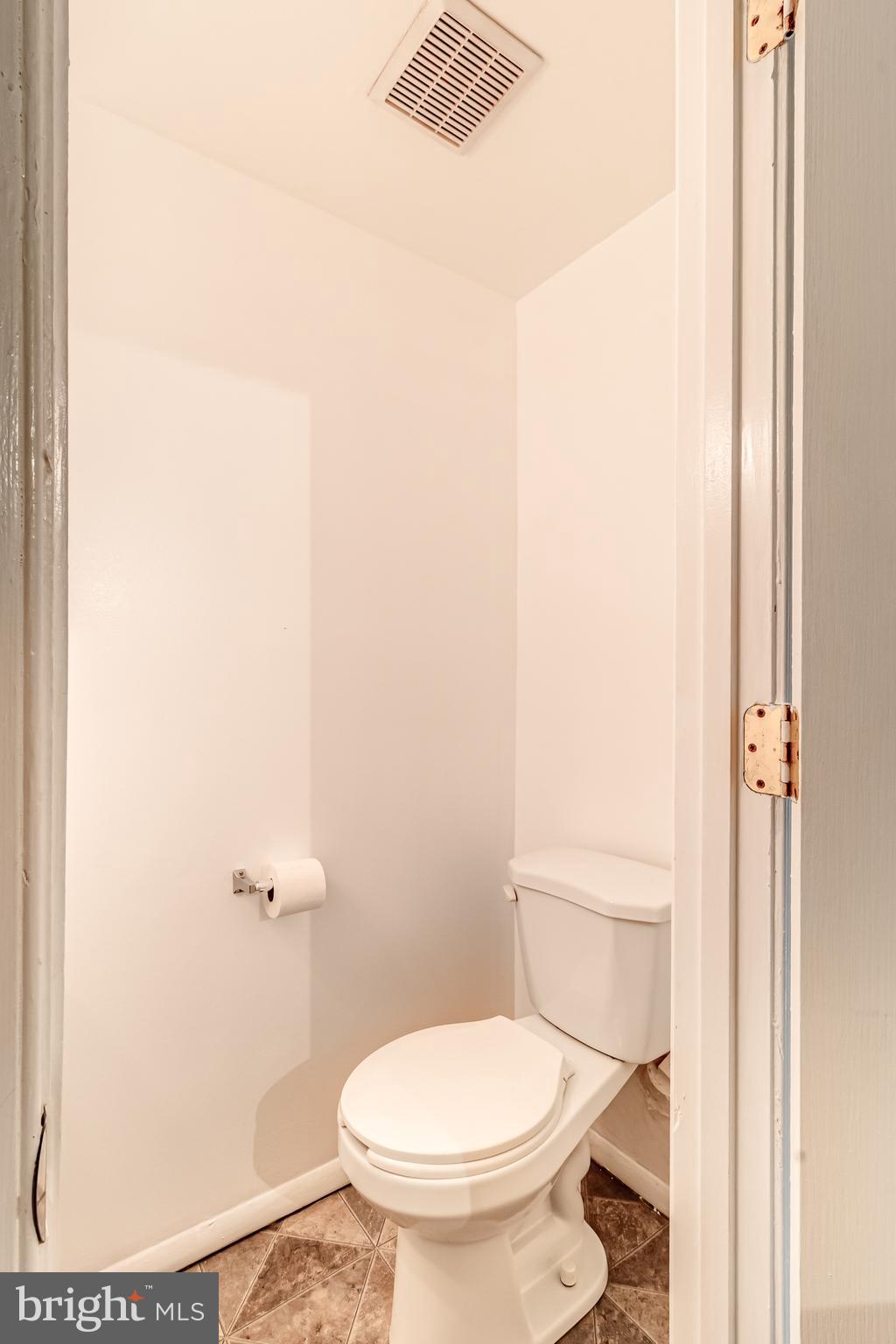 EDGEWATER VILLAGE - Residential