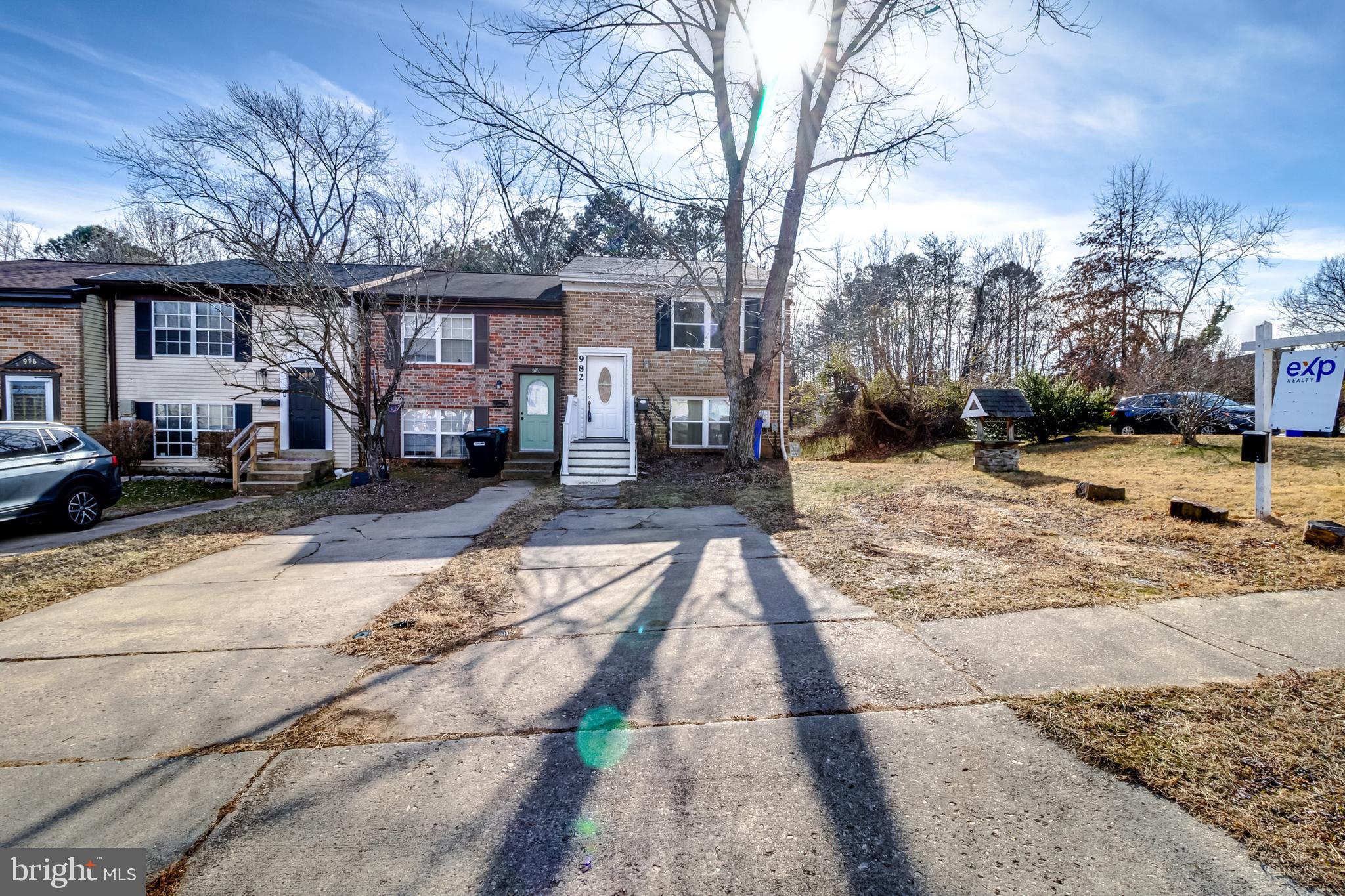 EDGEWATER VILLAGE - Residential