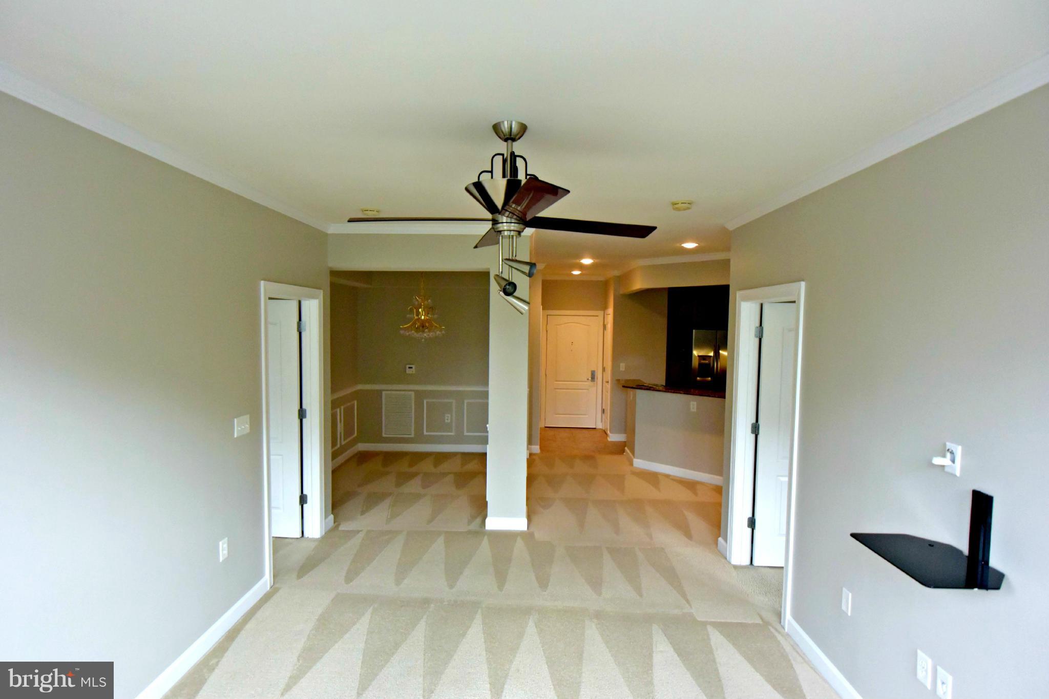 CAMERON STATION - Residential