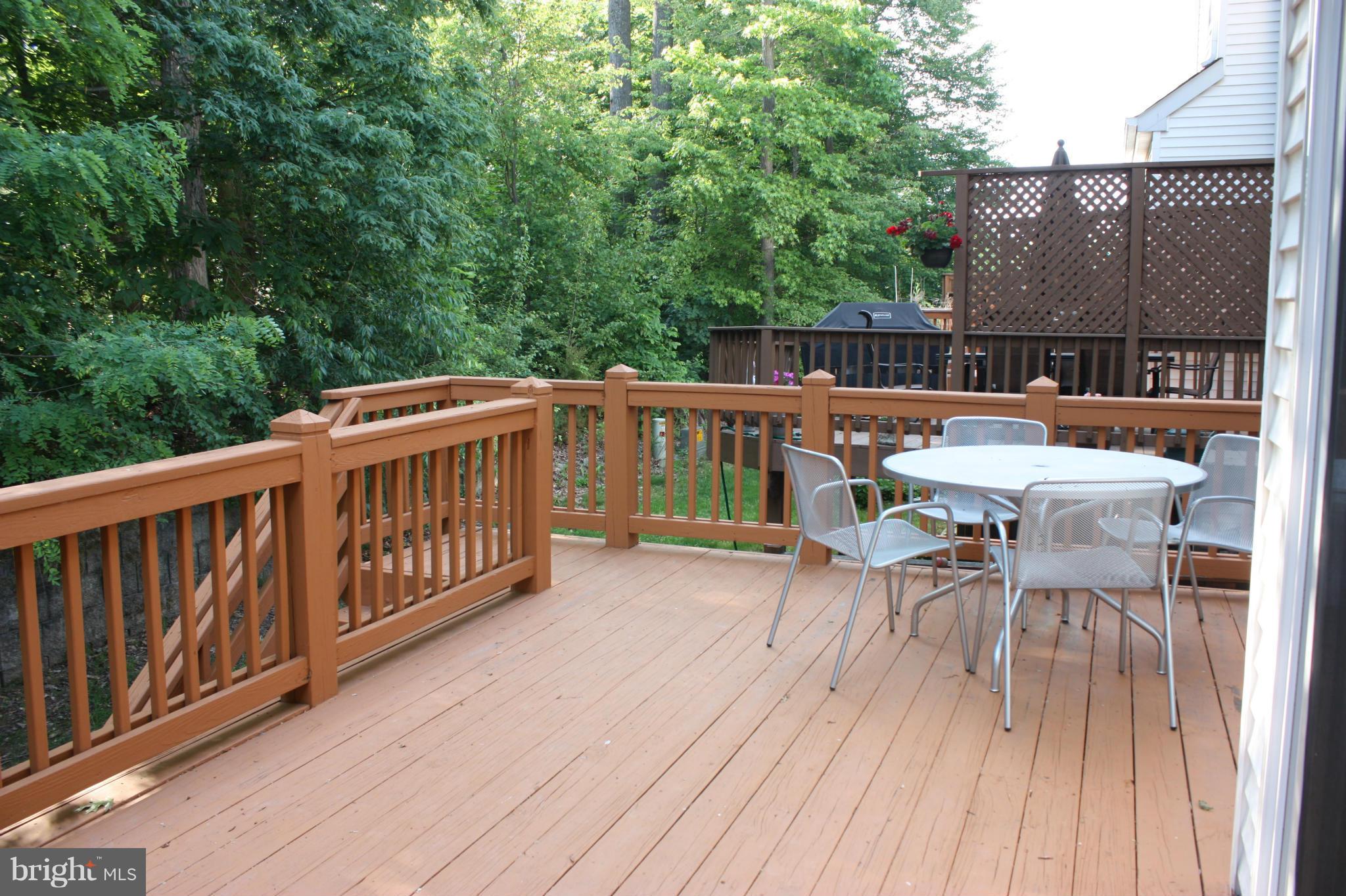 KENWOOD TOWNES - Residential Lease