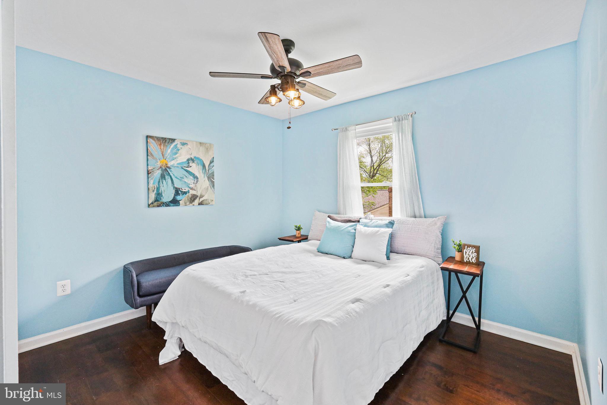 STONEYBROOKE - Residential