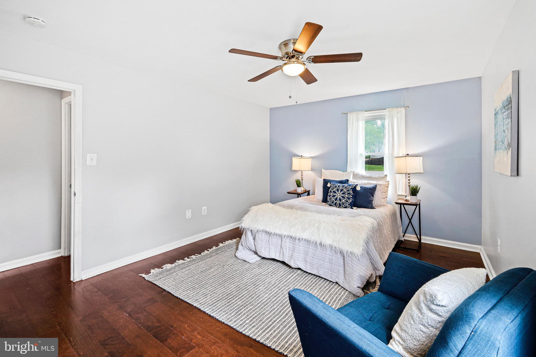 STONEYBROOKE - Residential