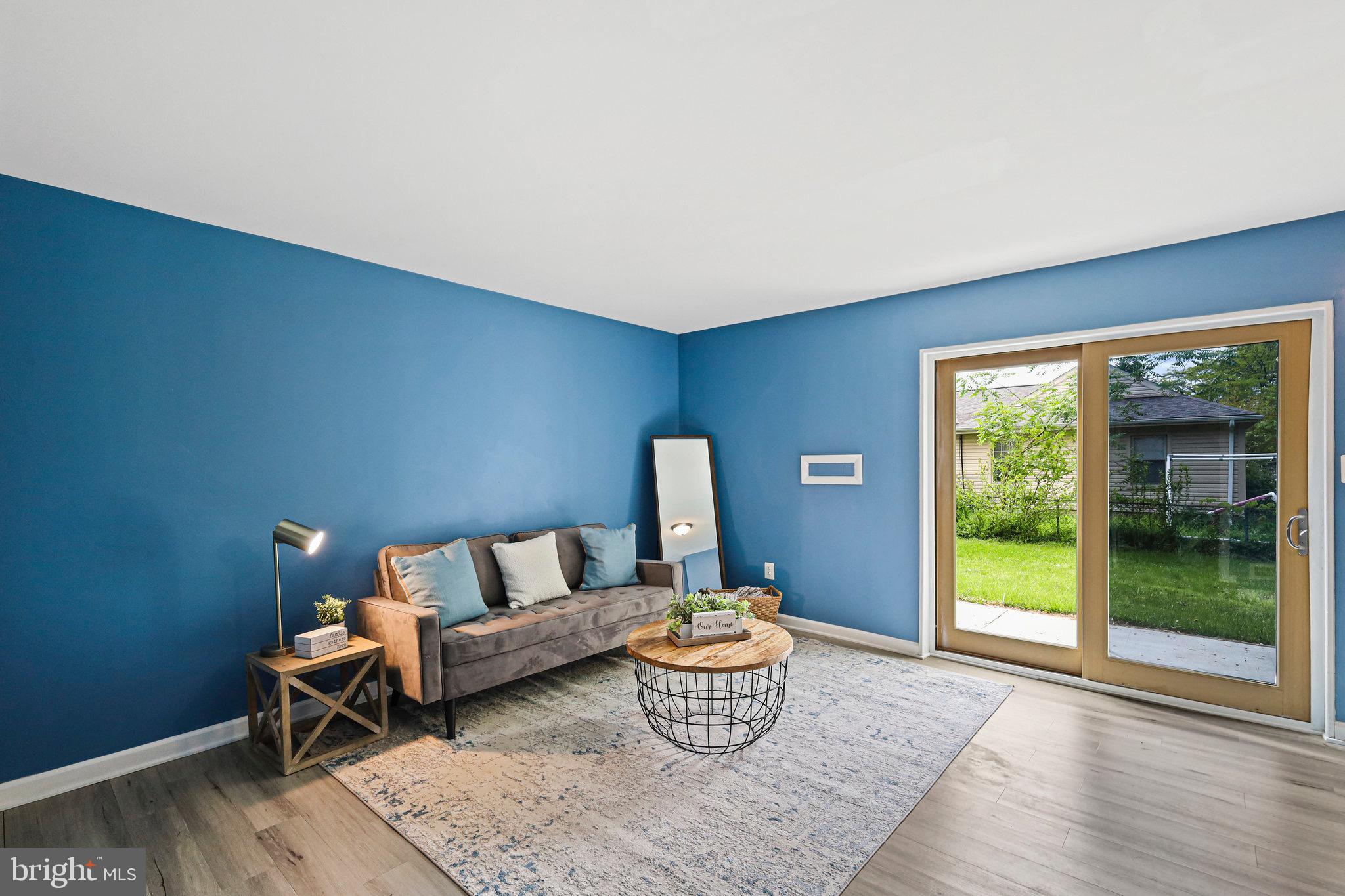 STONEYBROOKE - Residential