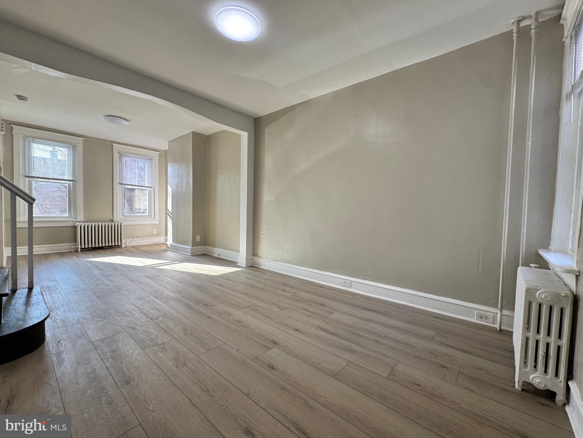 PORT RICHMOND - Residential