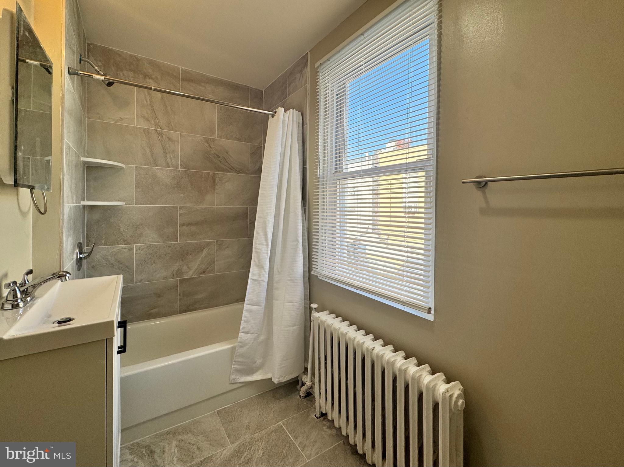 PORT RICHMOND - Residential