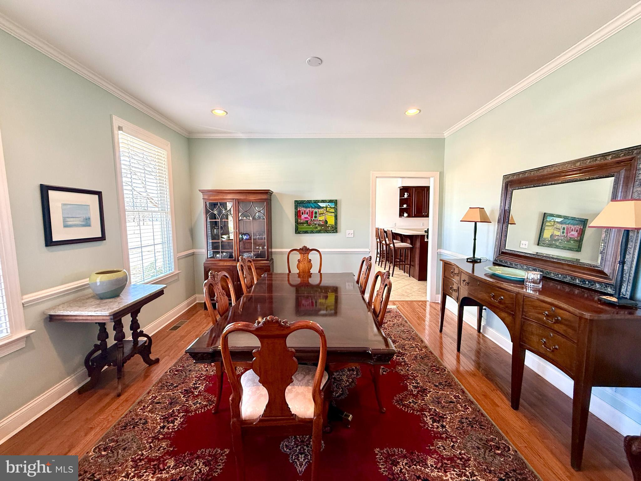 COUNTRY CLUB SOUTH - Residential