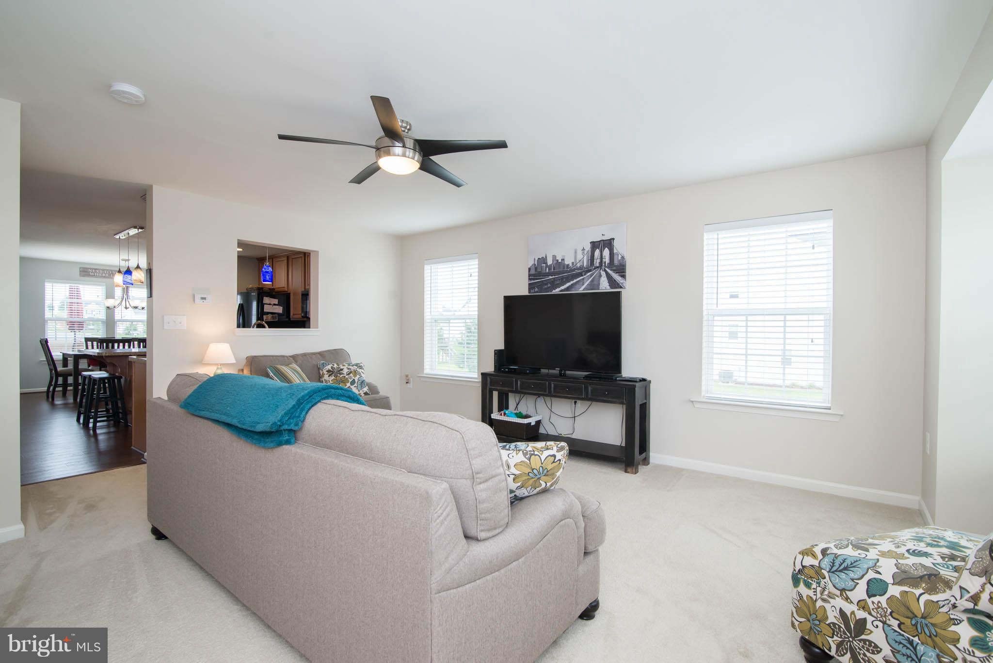 LAKELAND PLACE - Residential