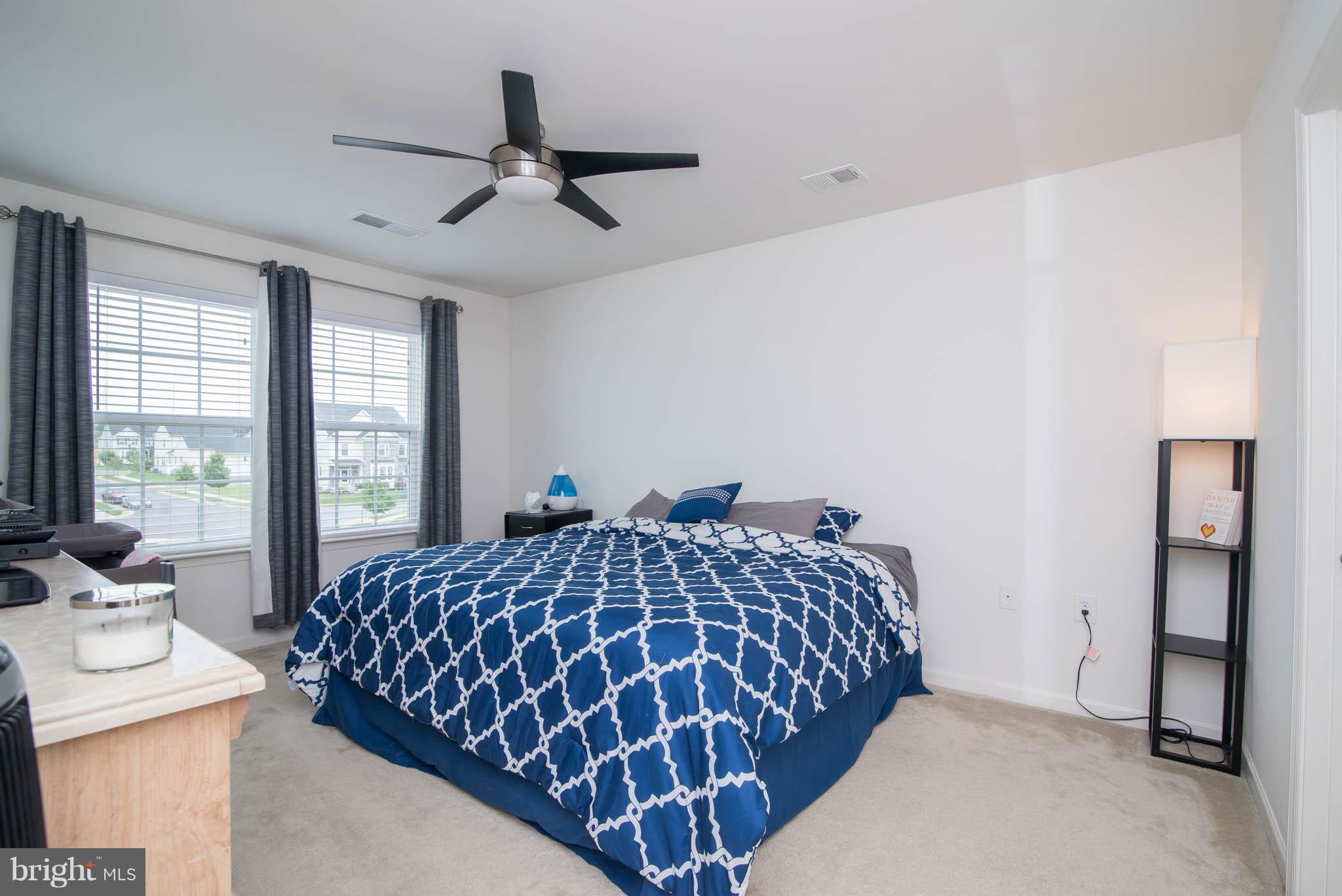 LAKELAND PLACE - Residential