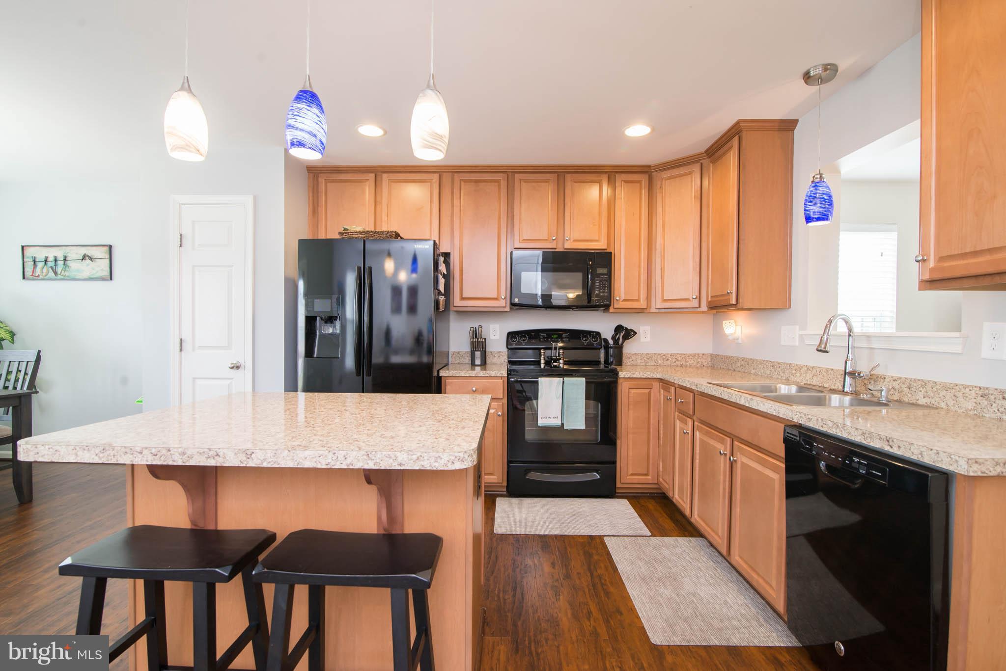 LAKELAND PLACE - Residential