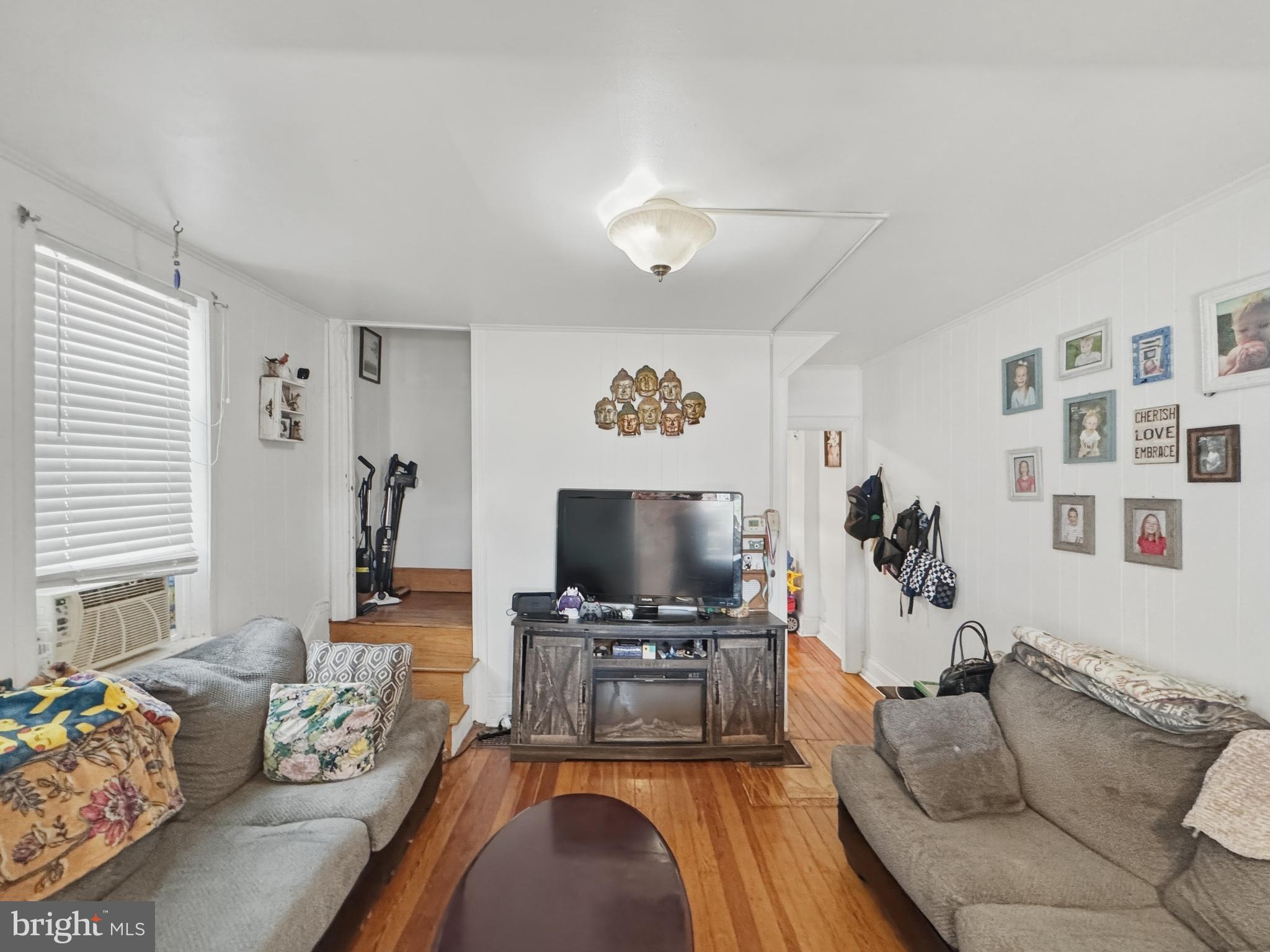 408 FAIRVIEW AVENUE
