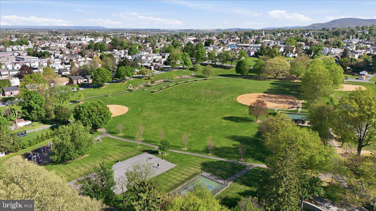 WAYNESBORO - Residential