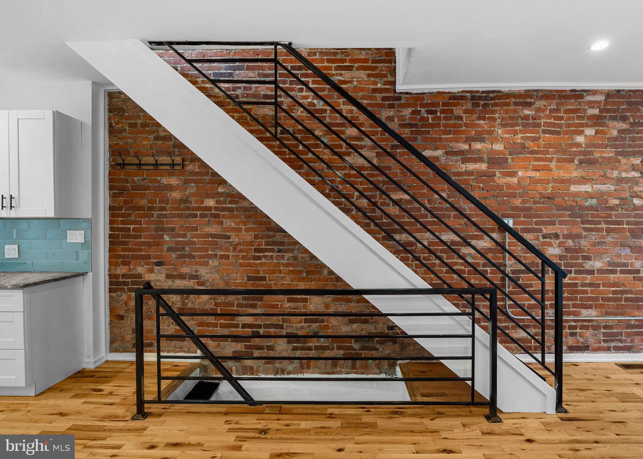 1806 S CHADWICK STREET