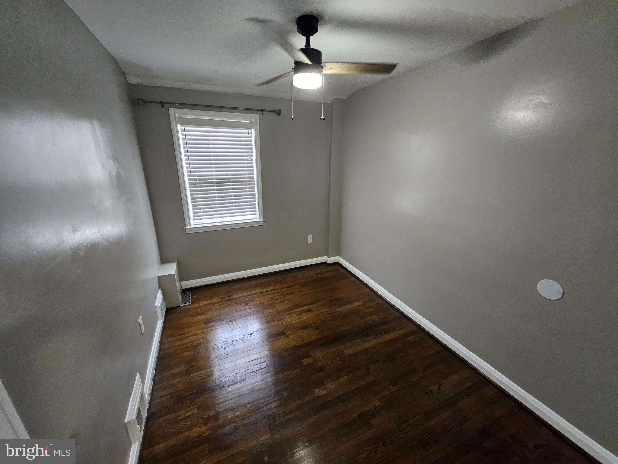 IDLEWOOD - Residential Lease