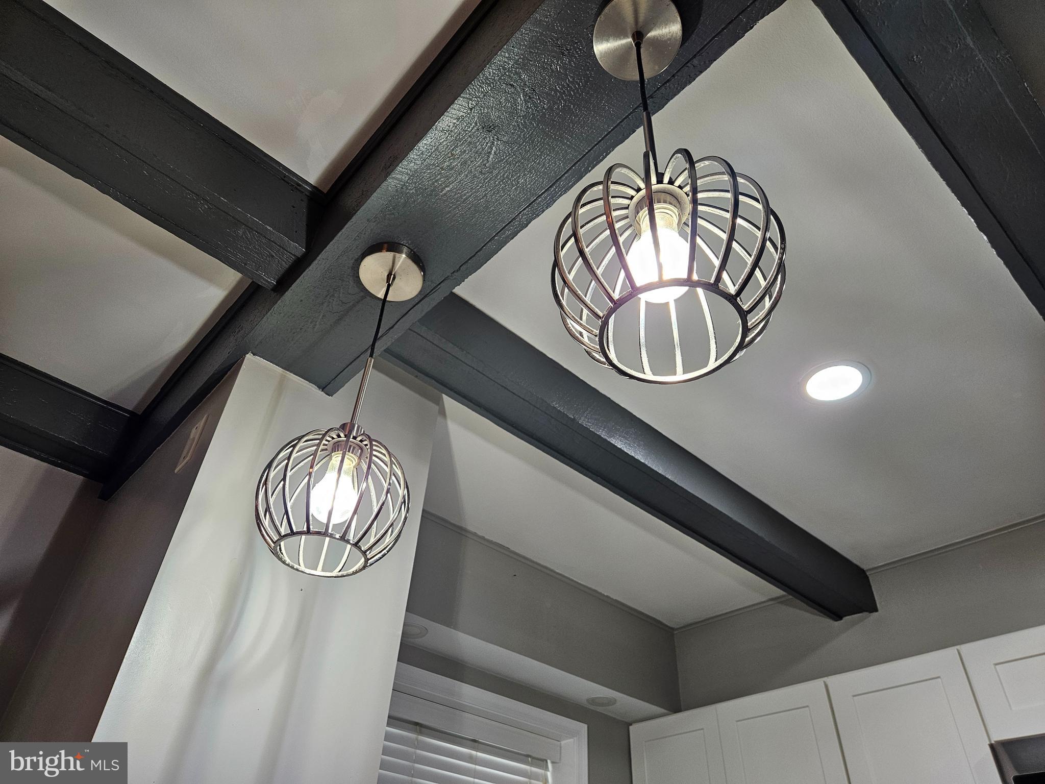 IDLEWOOD - Residential Lease