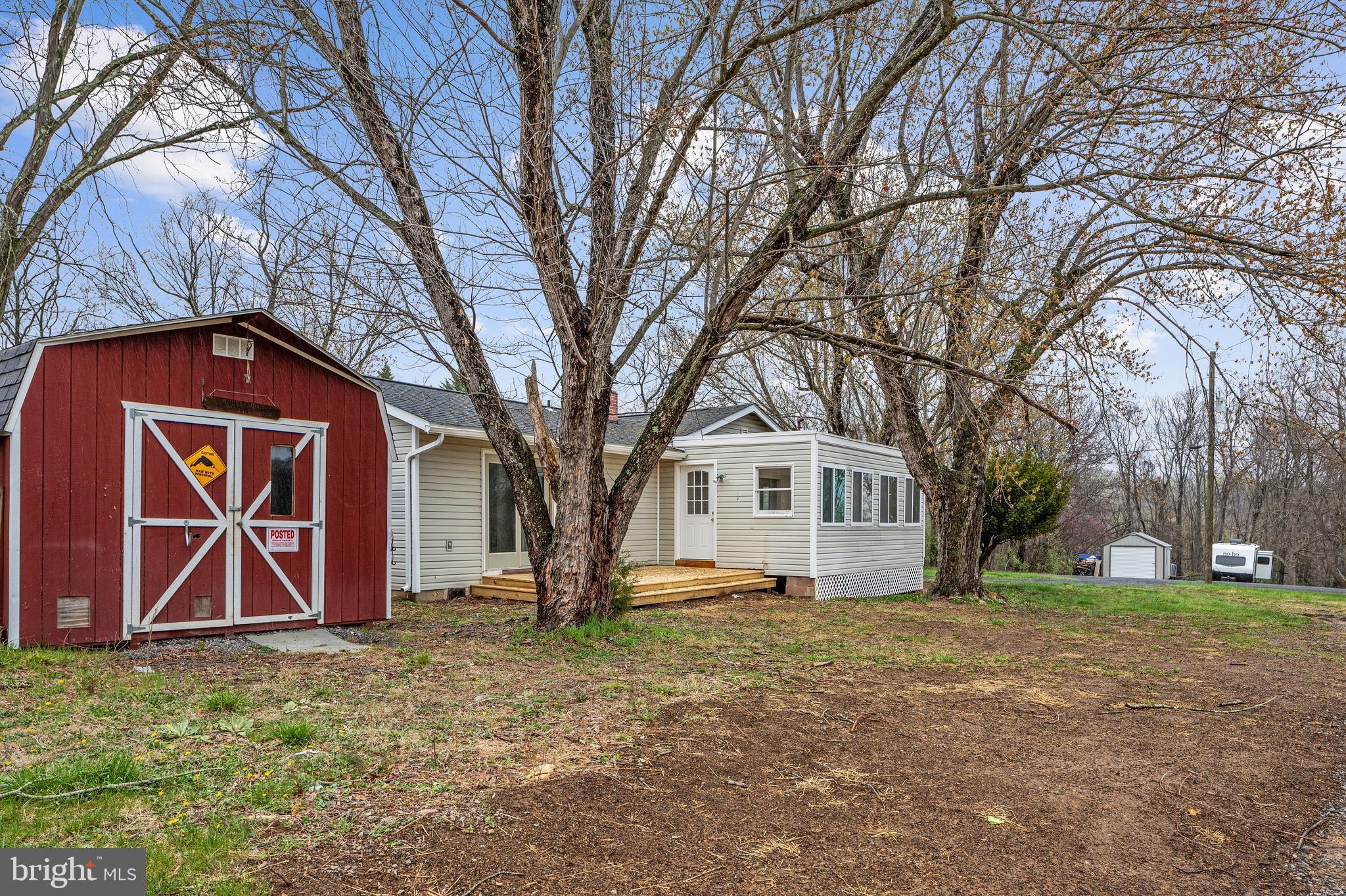 SHAWNEELAND - Residential