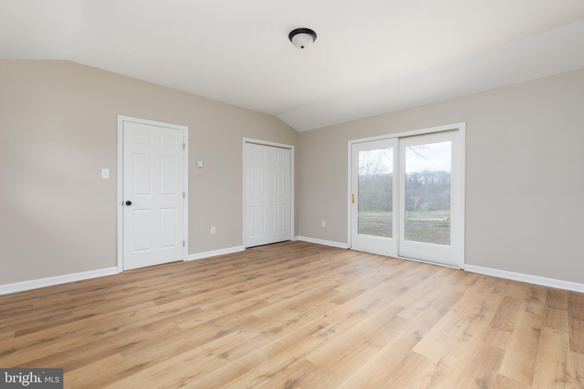 SHAWNEELAND - Residential