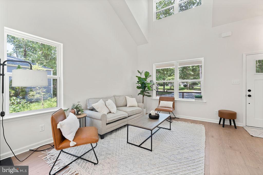 621 CLOVER HILL DRIVE