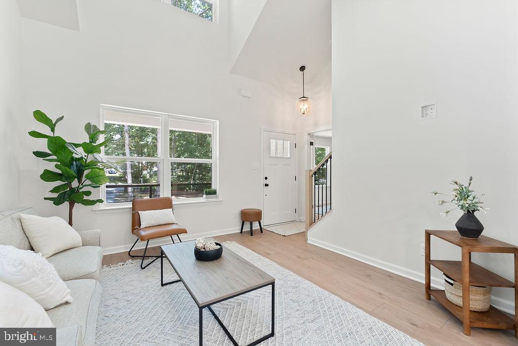621 CLOVER HILL DRIVE