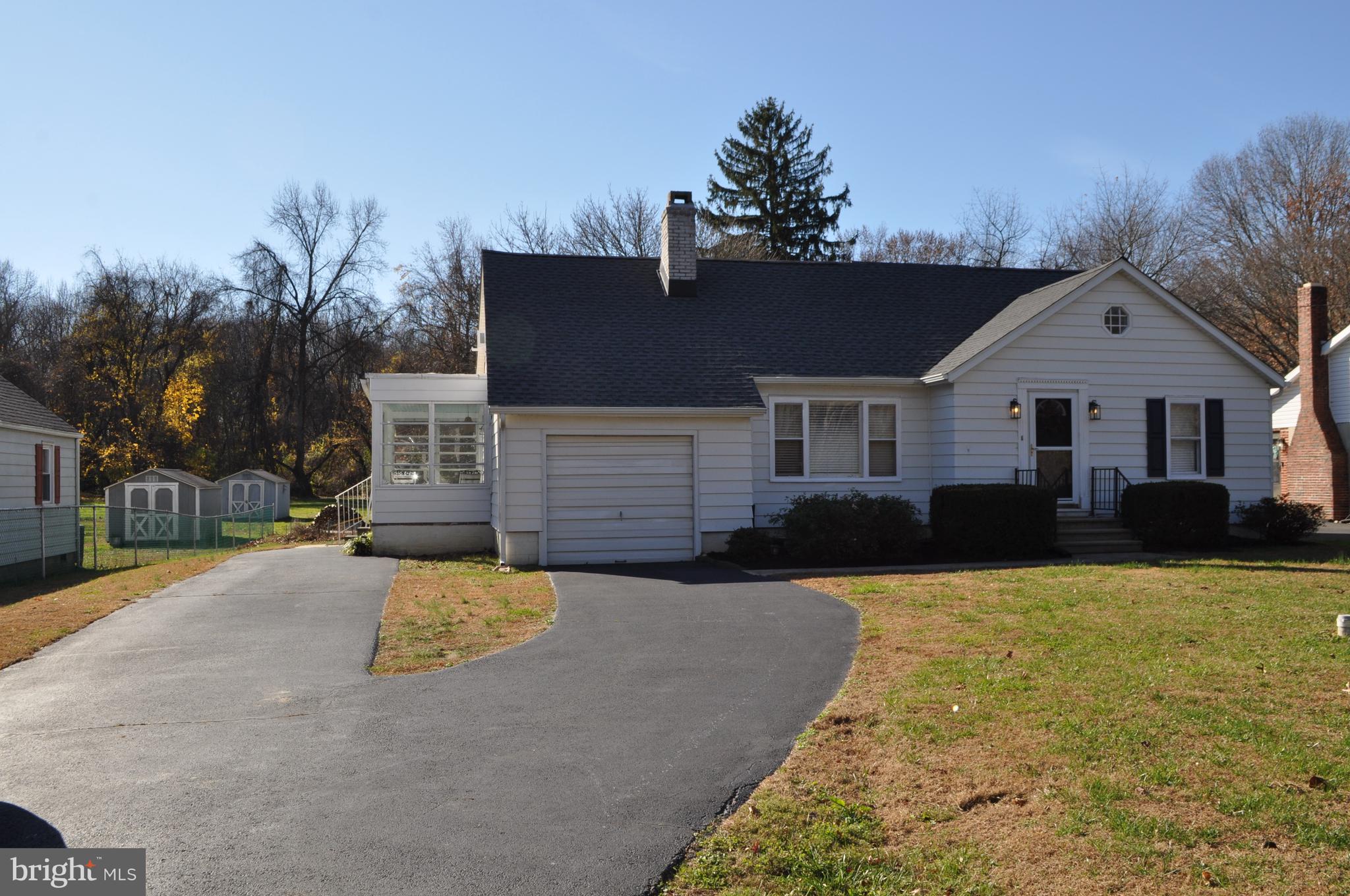 5952 SUMMIT BRIDGE ROAD