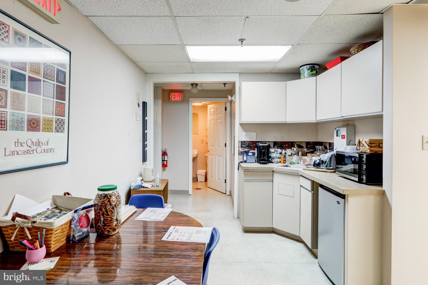 NORTH SHIPPEN PLACE - Commercial Sale