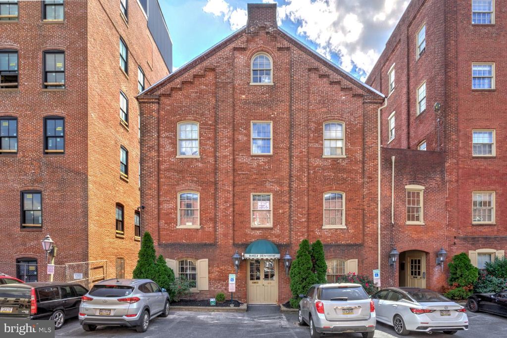 Photo of 231 N Shippen Street #30, LANCASTER, PA 17602 (MLS # PALA2076268)