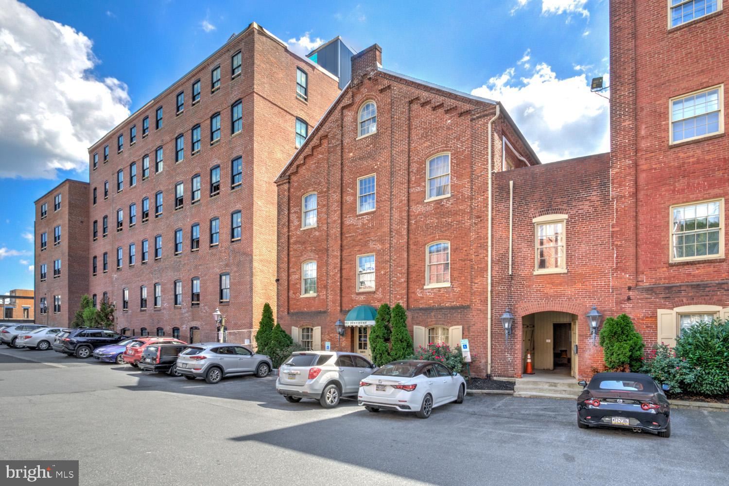 231 N SHIPPEN STREET 30