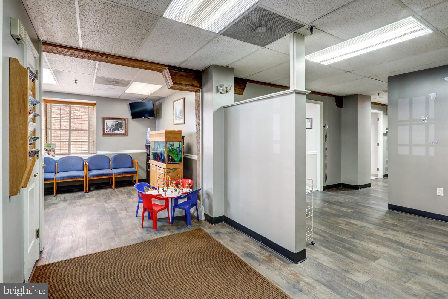 NORTH SHIPPEN PLACE - Commercial Sale