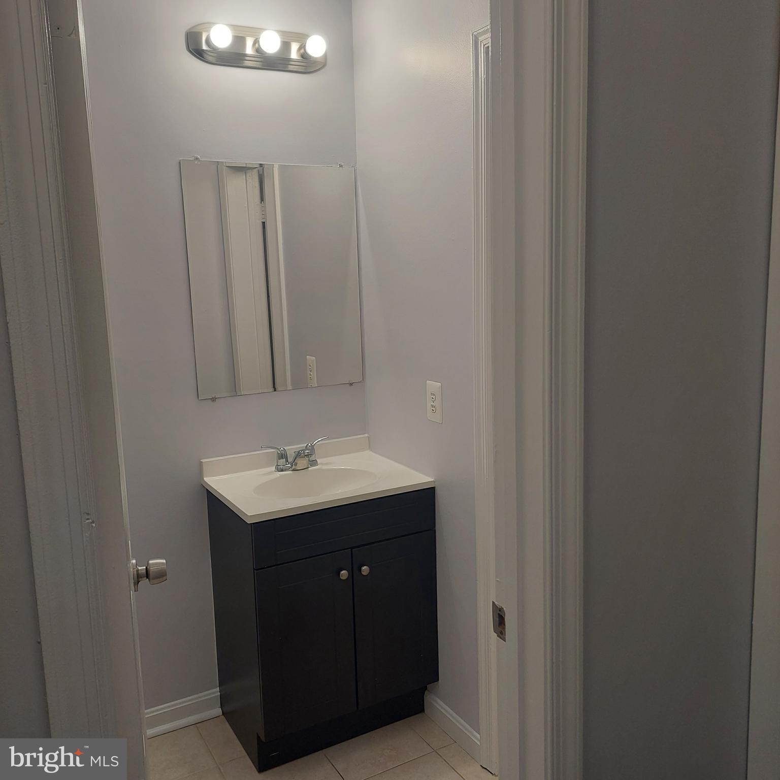 WATERS HOUSE - Residential Lease