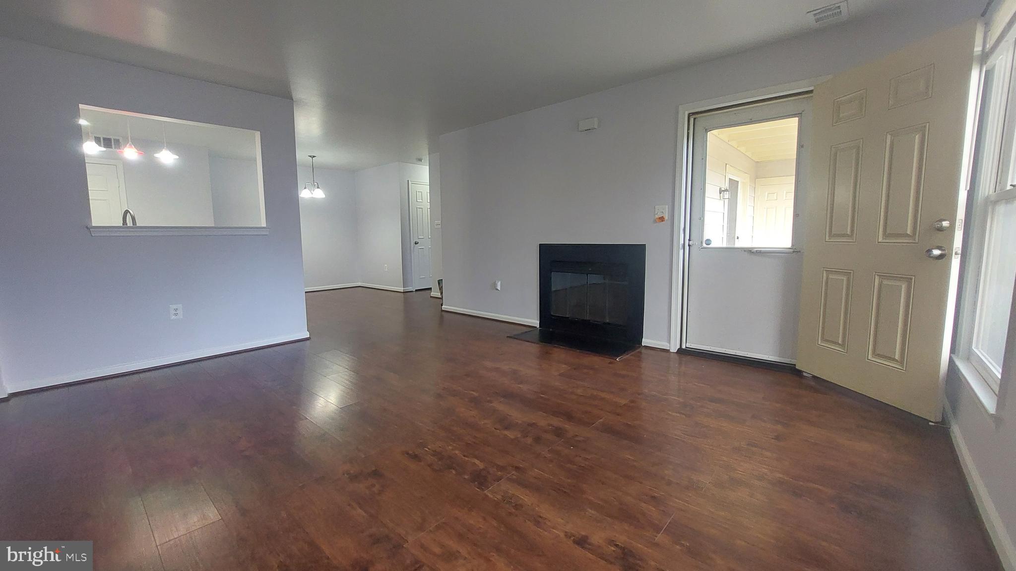 WATERS HOUSE - Residential Lease