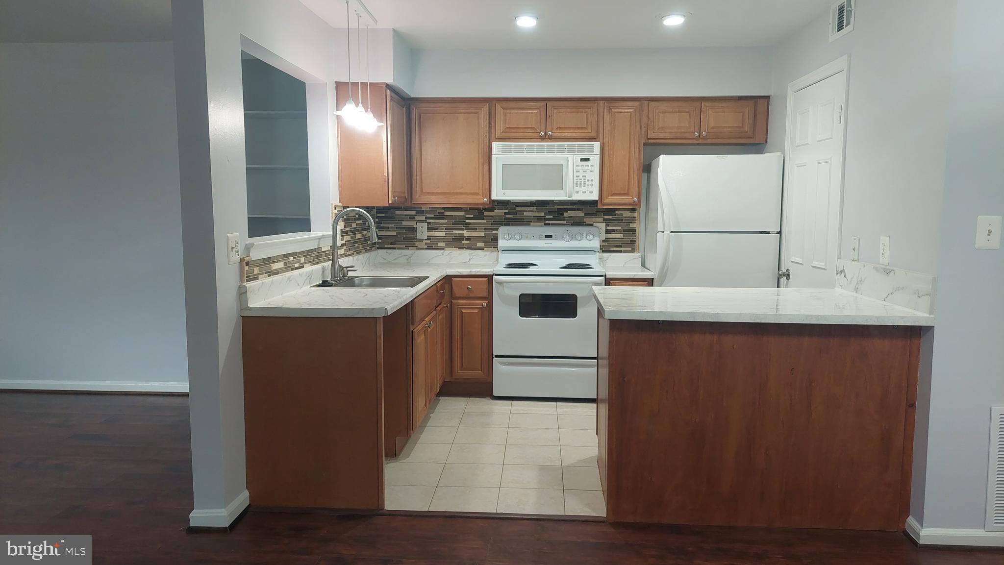 WATERS HOUSE - Residential Lease