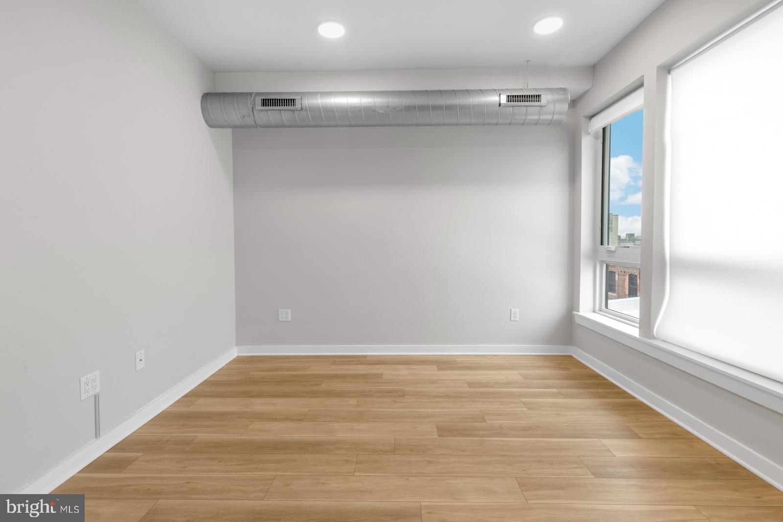OLDE KENSINGTON - Residential Lease