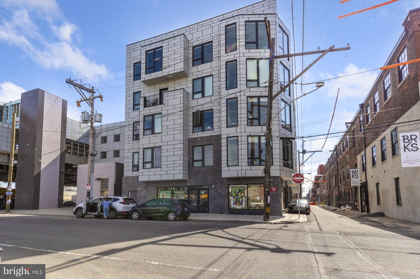 OLDE KENSINGTON - Residential Lease
