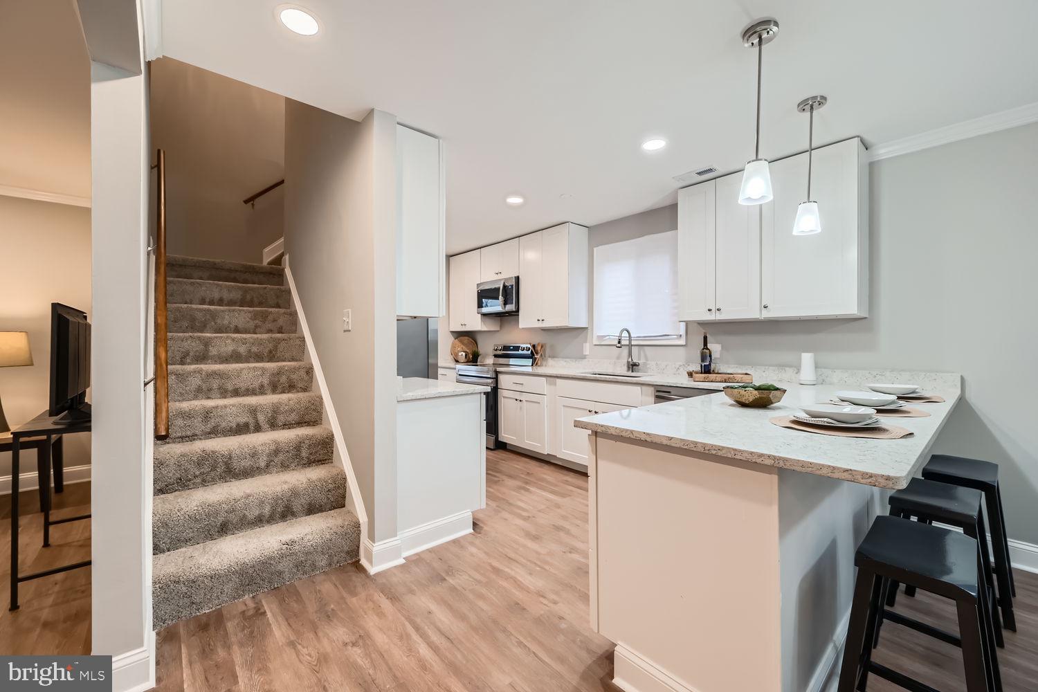 SPRINGBROOK - Residential