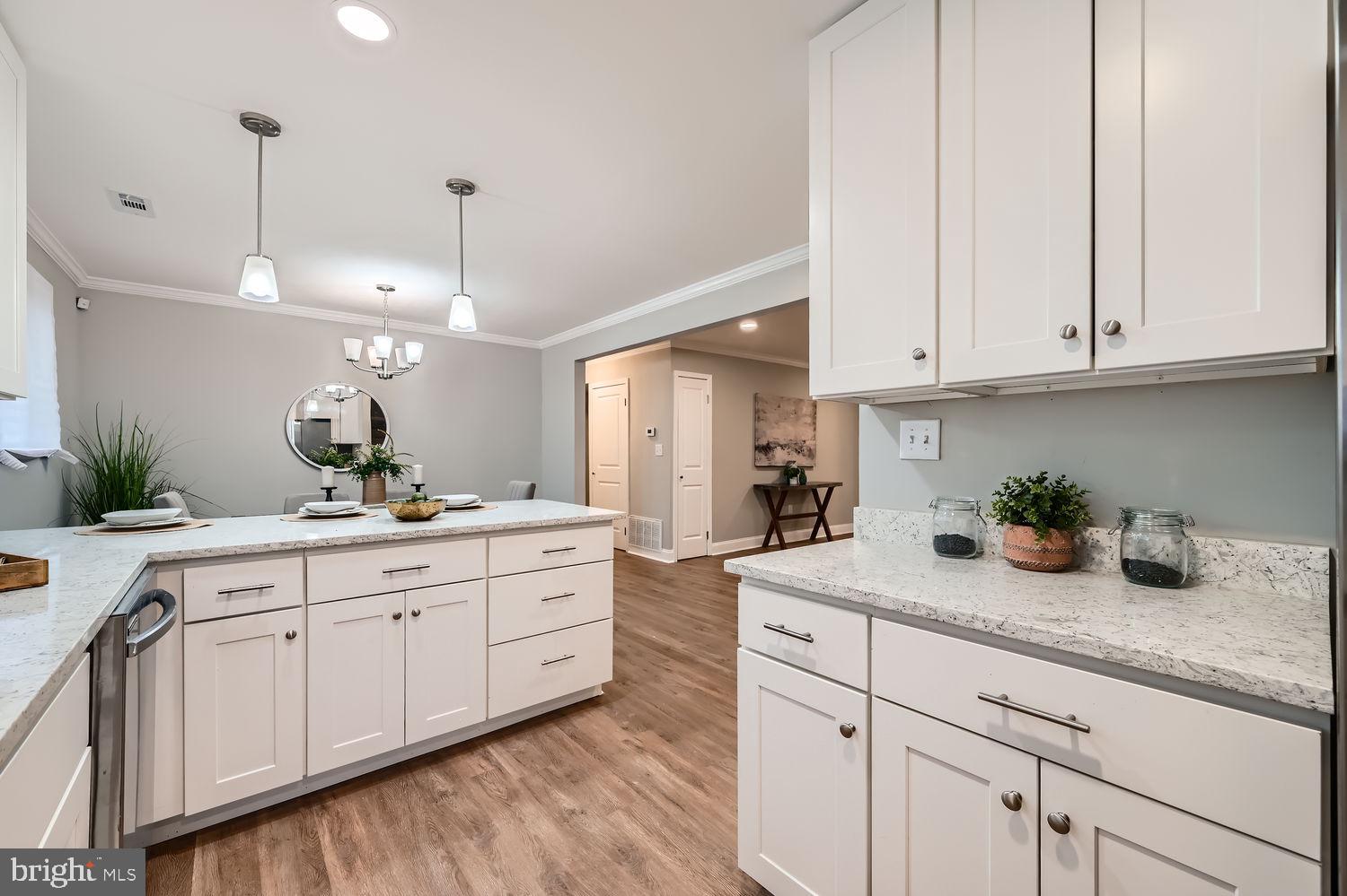 SPRINGBROOK - Residential