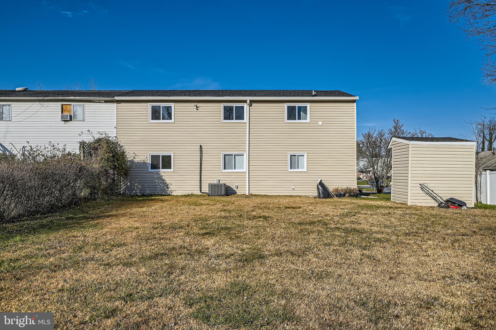 SPRINGBROOK - Residential